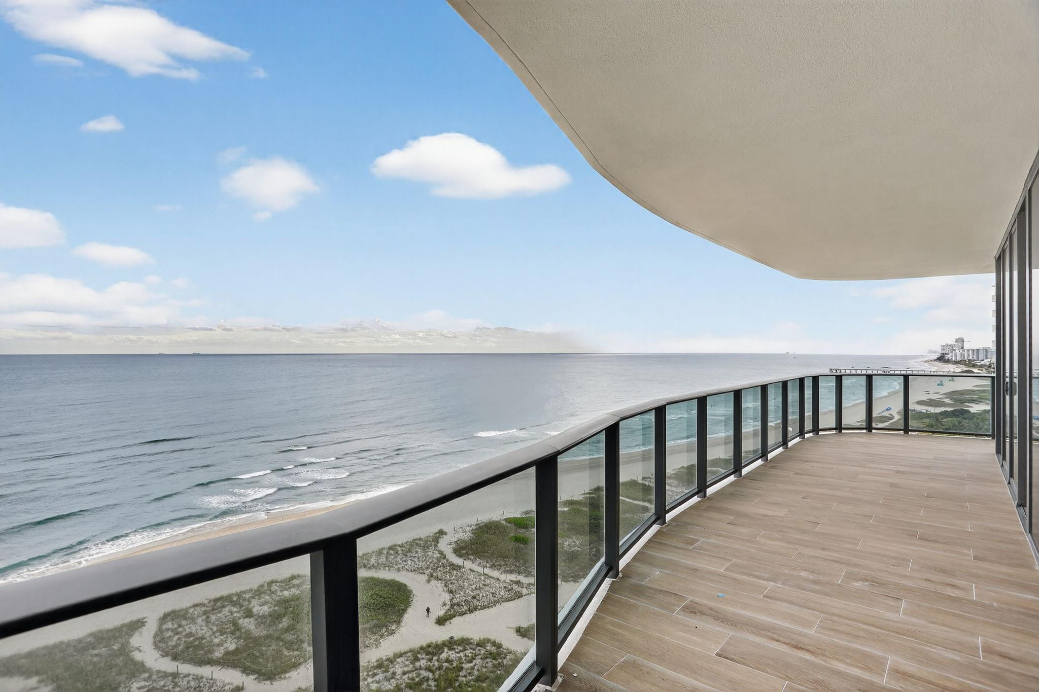 900 N Ocean Boulevard 1401