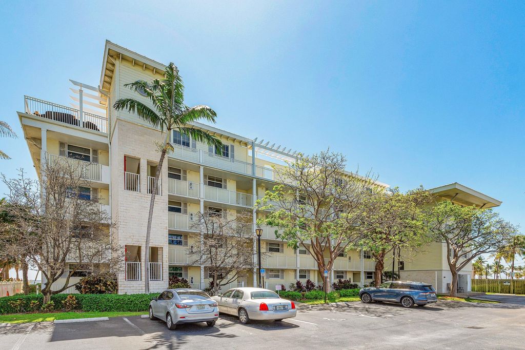 Photo of 2080 E Hillsboro Boulevard #407, Deerfield Beach, FL 33441 (MLS # B26033891)