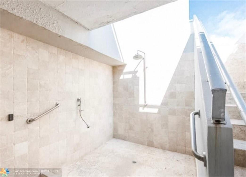 ROYAL ATLANTIC CONDO - Residential