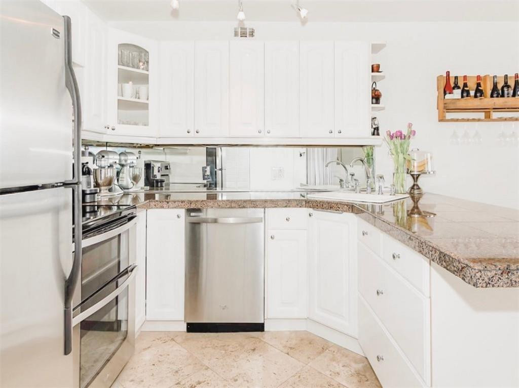 ROYAL ATLANTIC CONDO - Residential