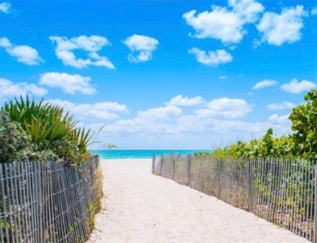 ROYAL ATLANTIC CONDO - Residential