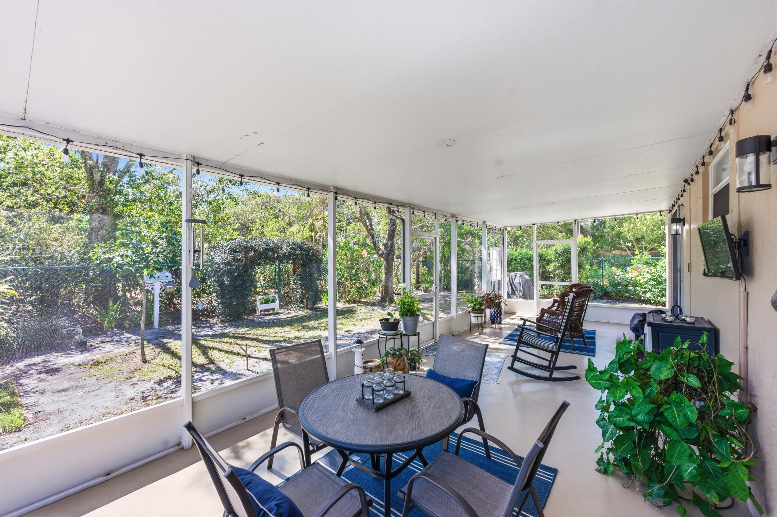 MELEAR - Residential