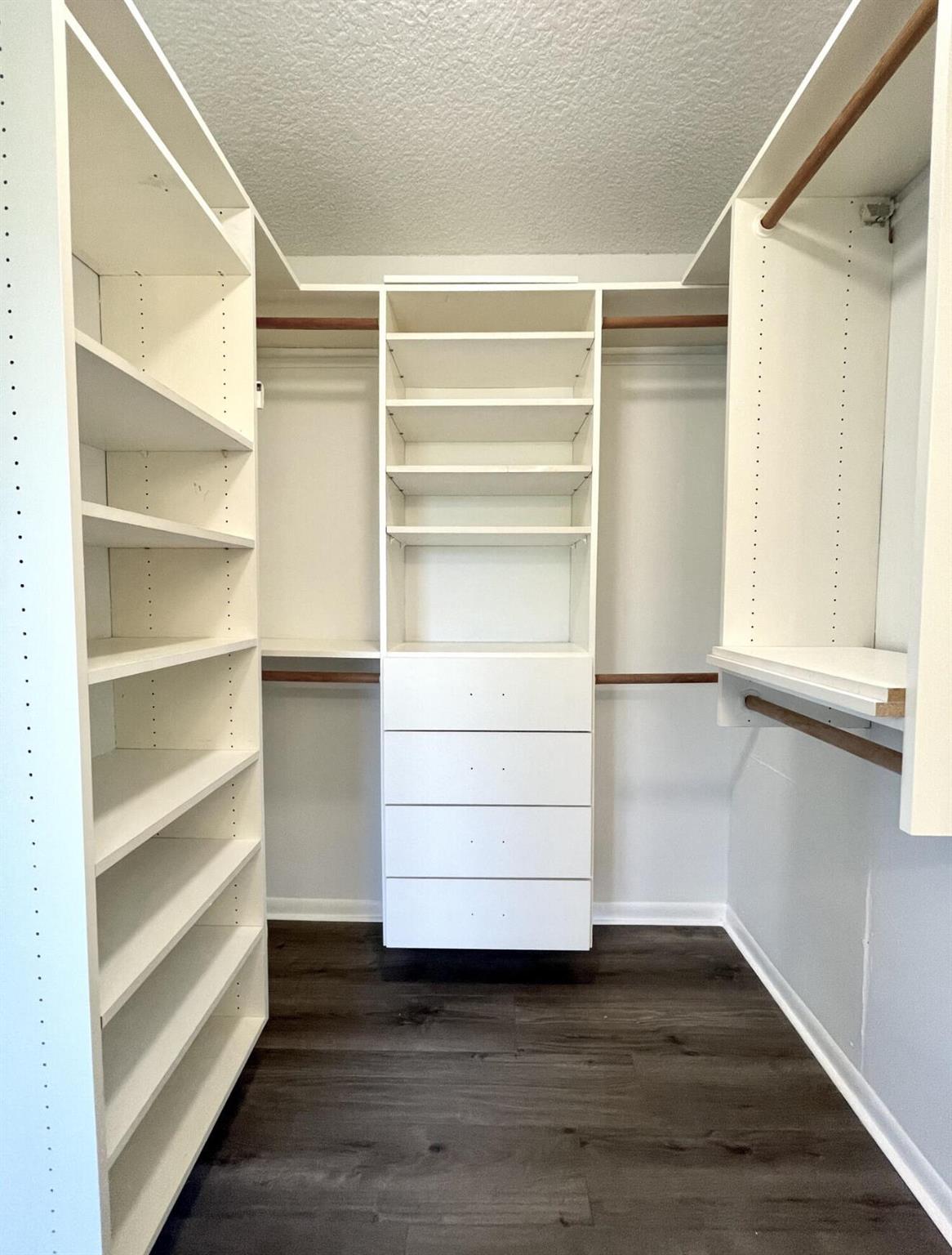 SOMERSET - Residential Lease