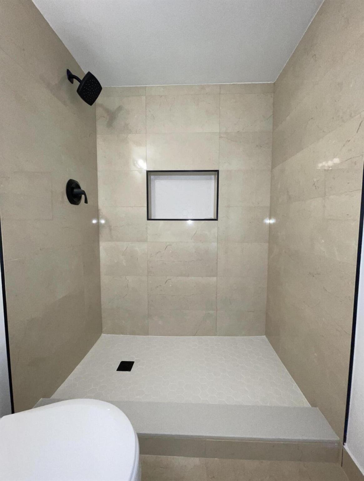 SOMERSET - Residential Lease