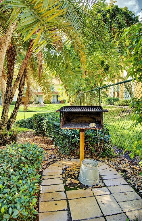 YACHT CLUB ON THE INTRACOASTAL CONDO - Residential