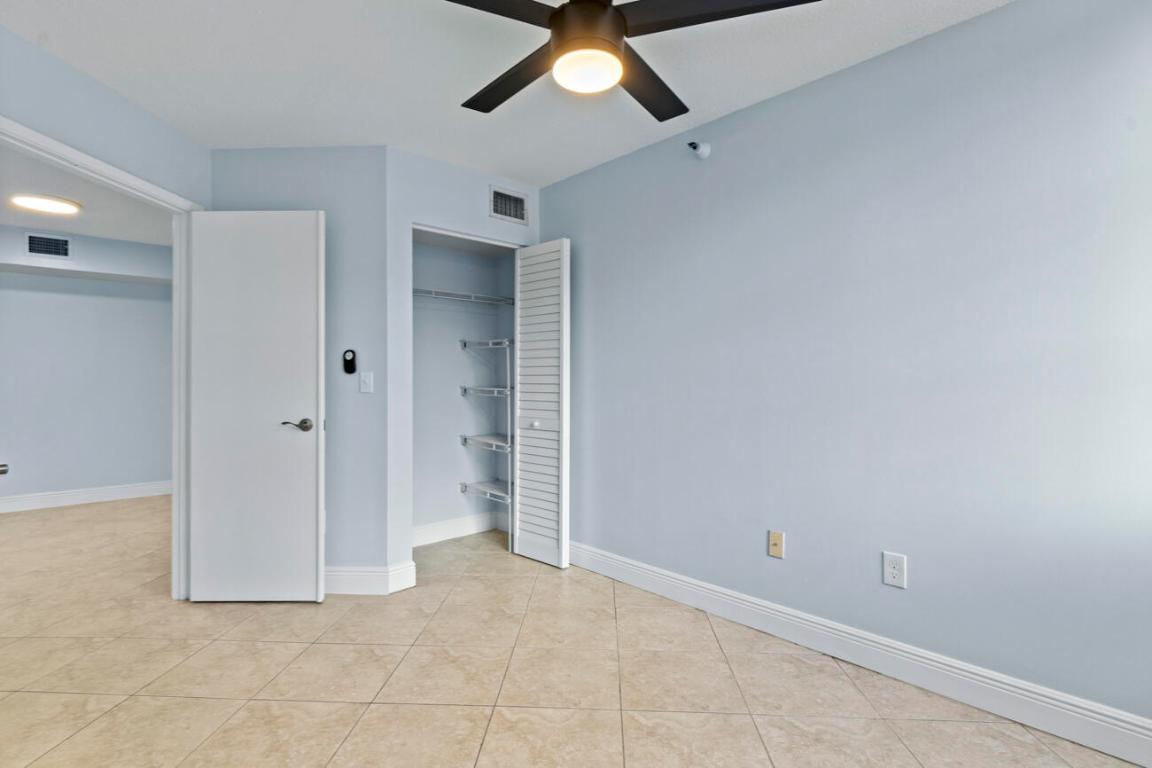 YACHT CLUB ON THE INTRACOASTAL CONDO - Residential