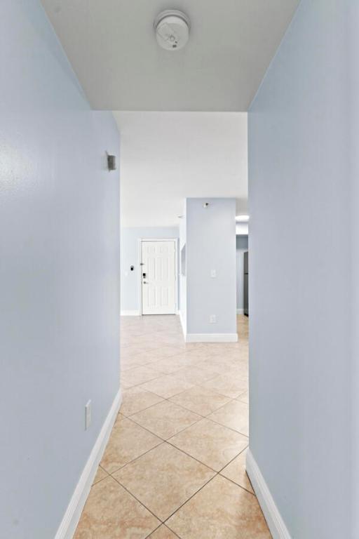 YACHT CLUB ON THE INTRACOASTAL CONDO - Residential