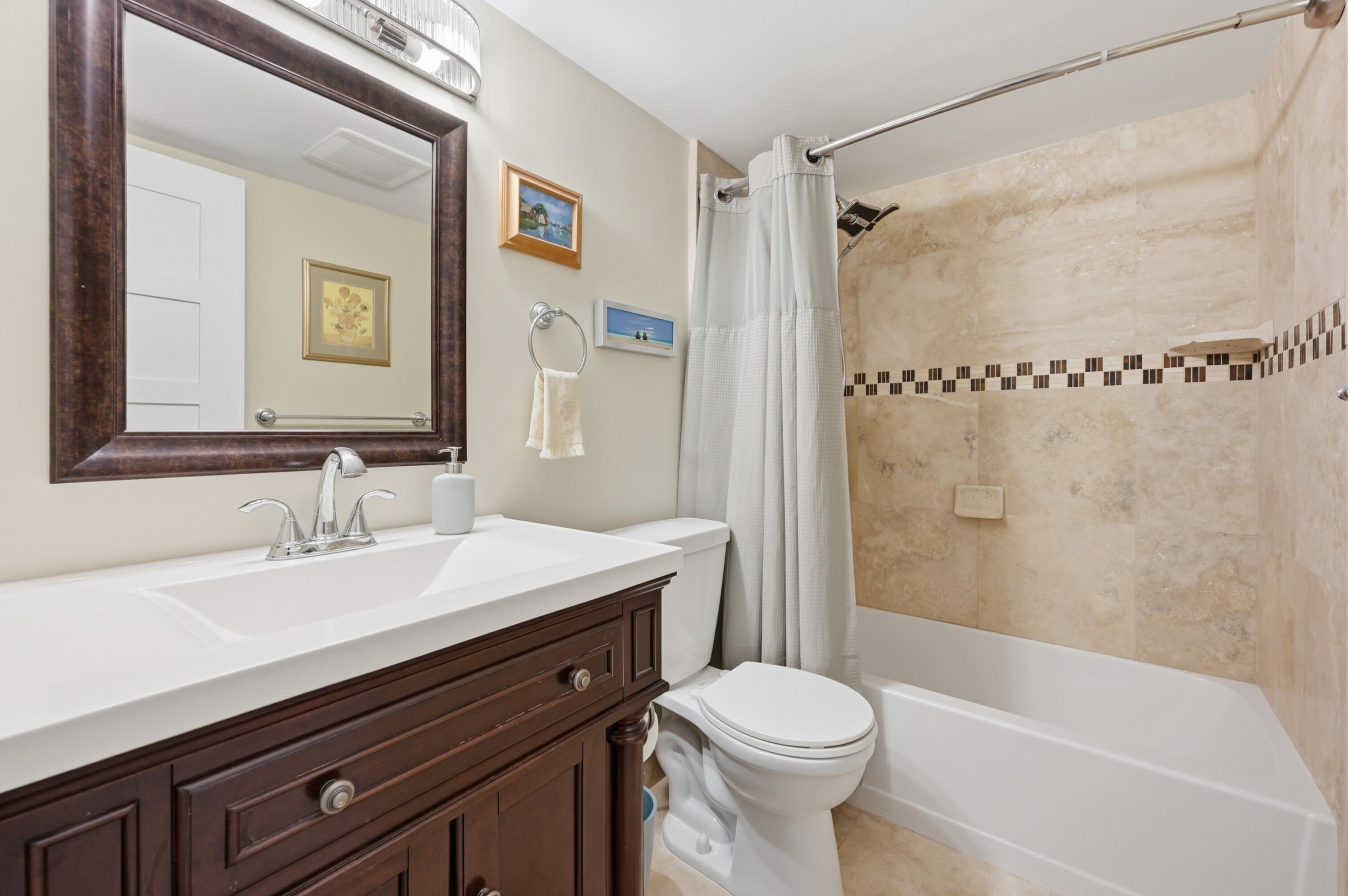 RIO NUEVO D CONDO - Residential