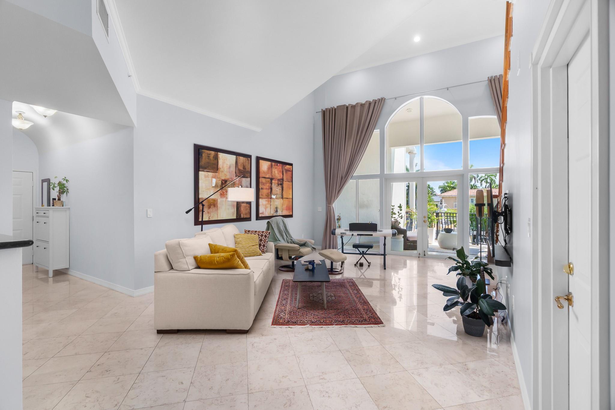 Villa Contessa Condo - Residential Lease