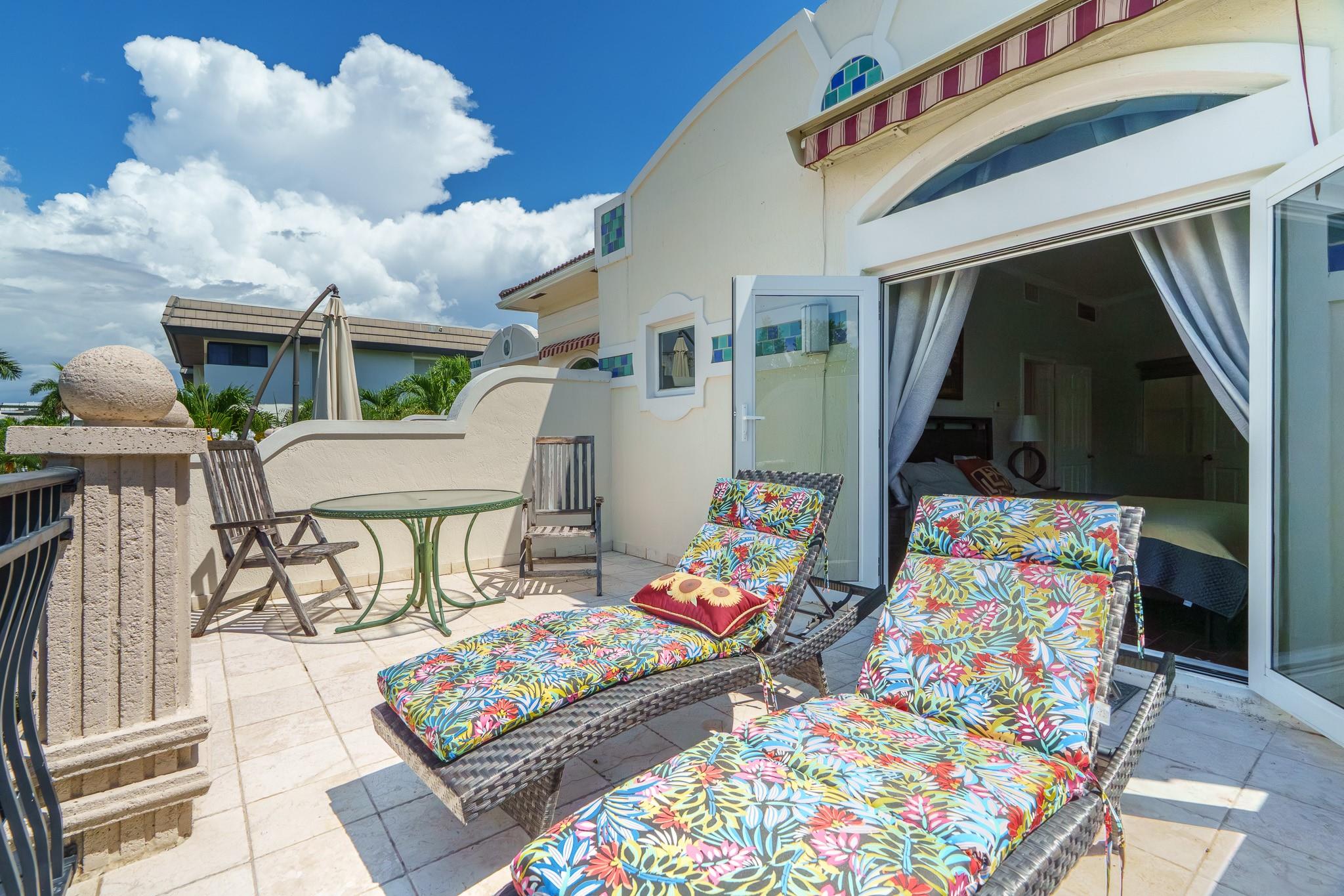 Villa Contessa Condo - Residential Lease