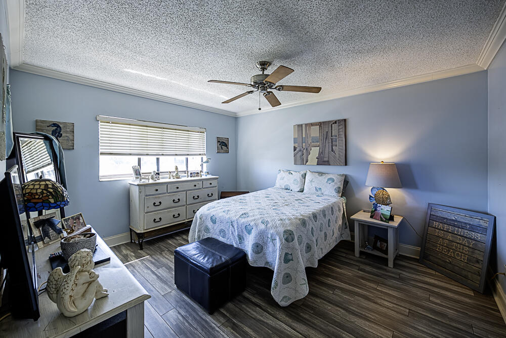 Northlake Villas Condo - Residential