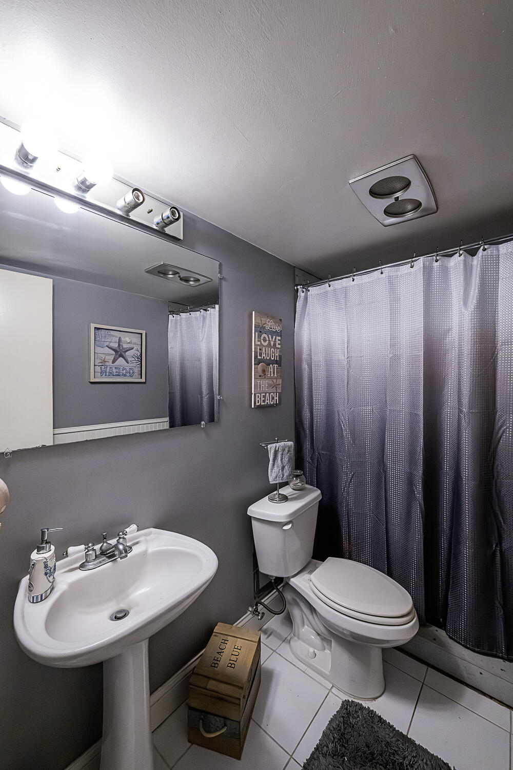 Northlake Villas Condo - Residential