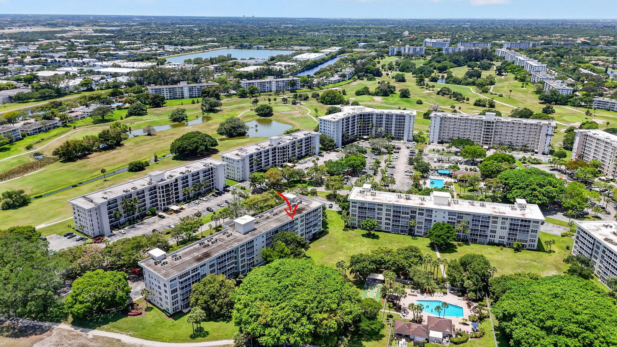 NO 17 PALM-AIRE COUNTRY CLUB - Residential