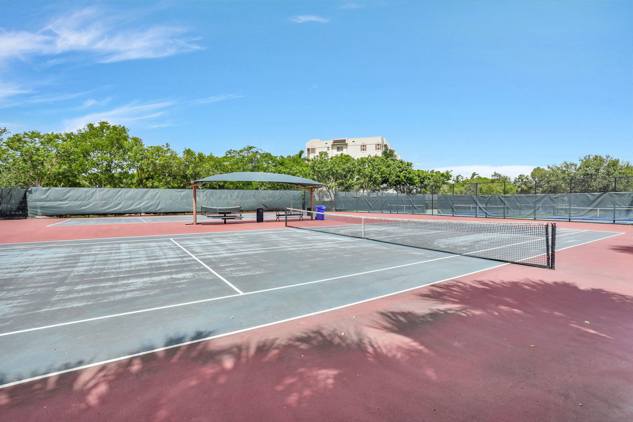 NO 17 PALM-AIRE COUNTRY CLUB - Residential