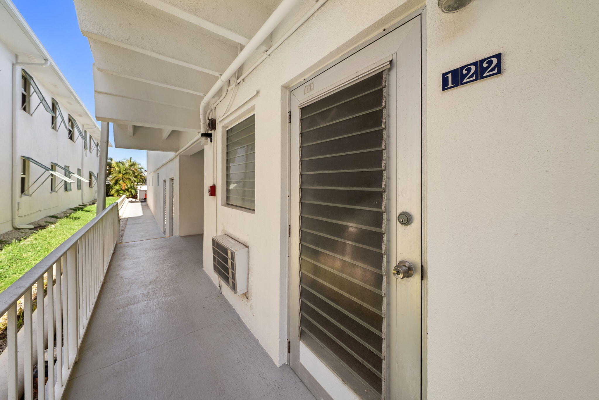 4001 S Ocean Boulevard 122
