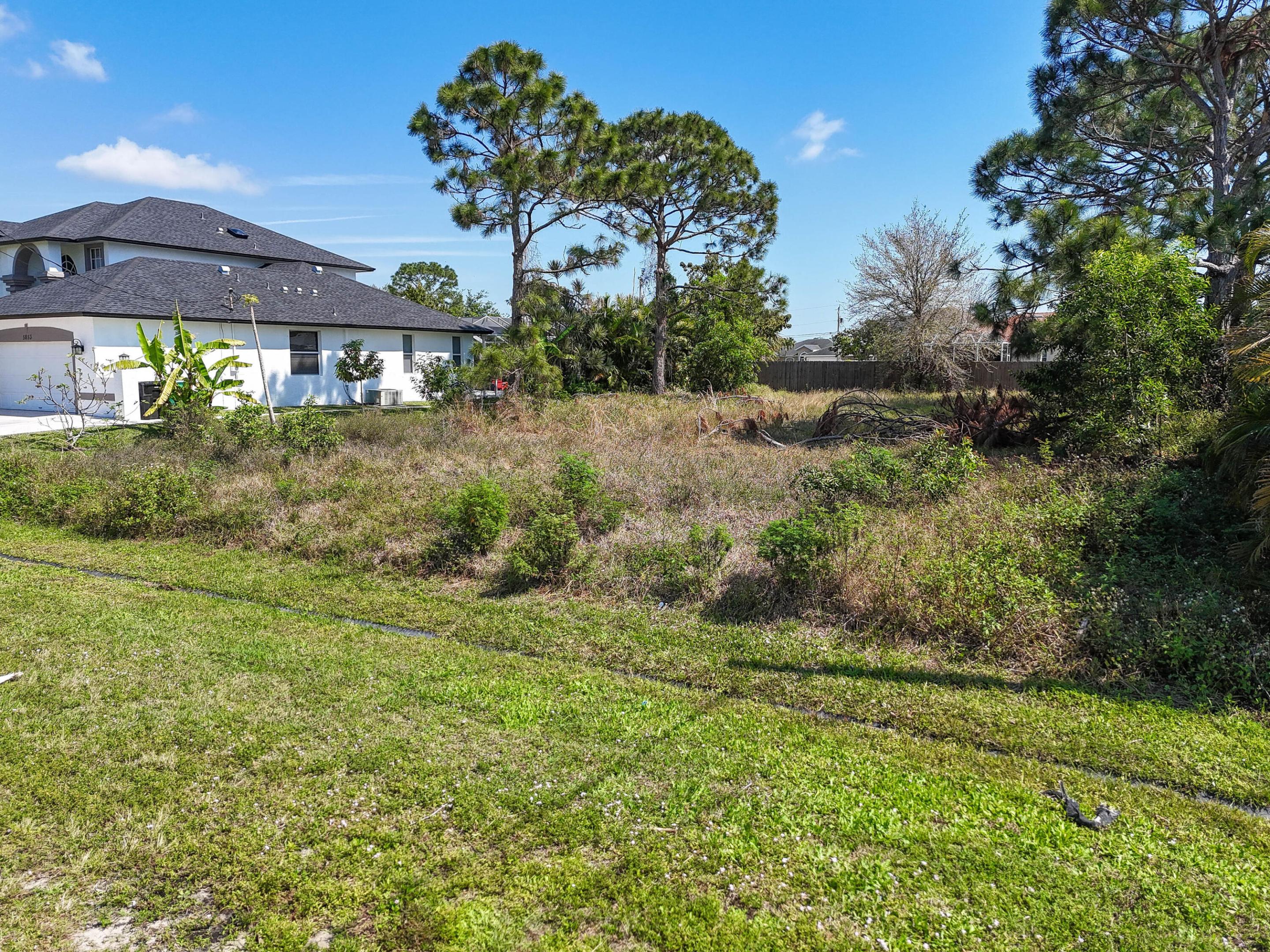 Port St Lucie Section 46 - Land