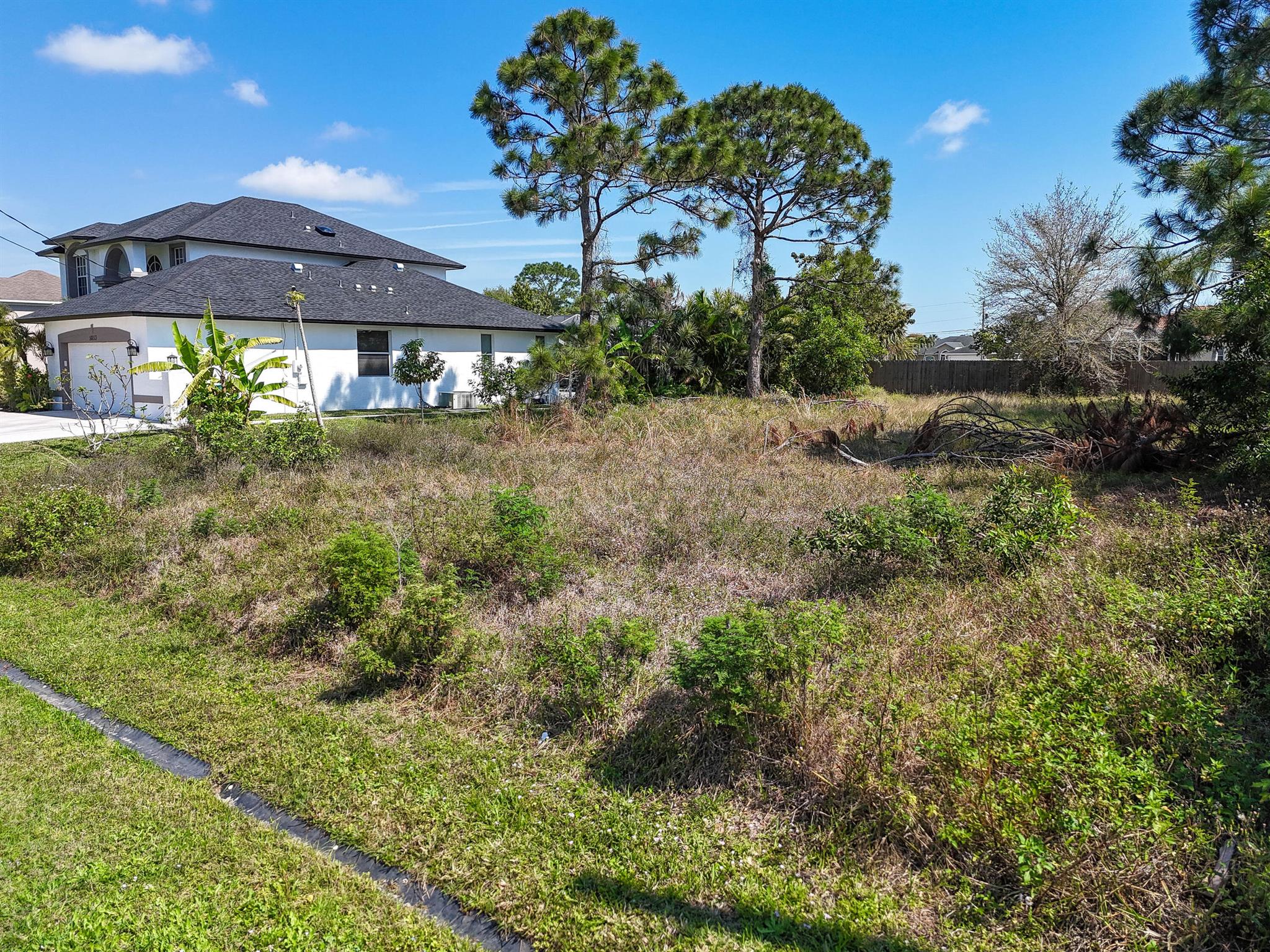 Port St Lucie Section 46 - Land