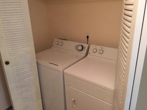 EMERALD ISLE AT LAGUNA LAKES CONDO - Residential