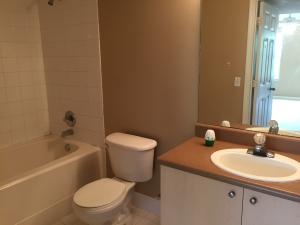 EMERALD ISLE AT LAGUNA LAKES CONDO - Residential