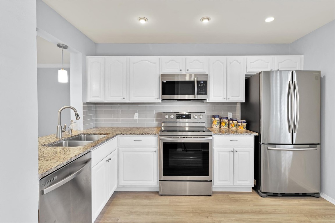 Pelican Pointe - Residential