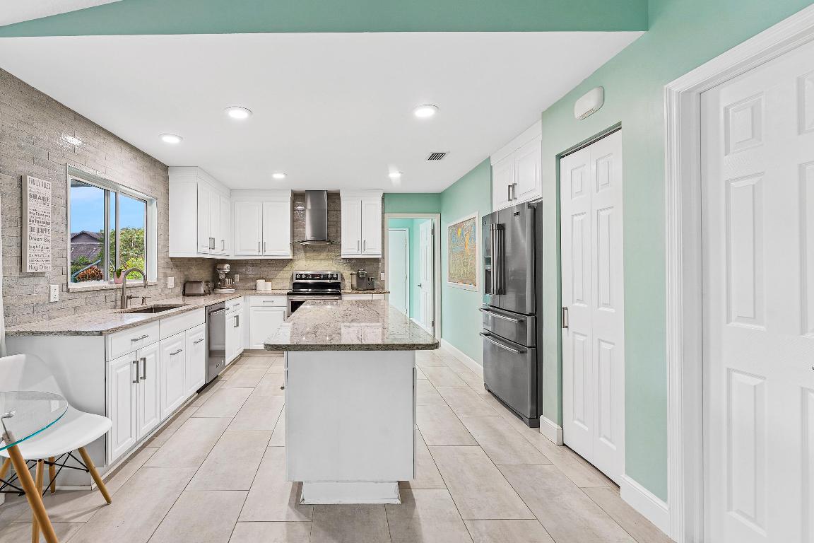 FERNWOOD CREEK - Residential