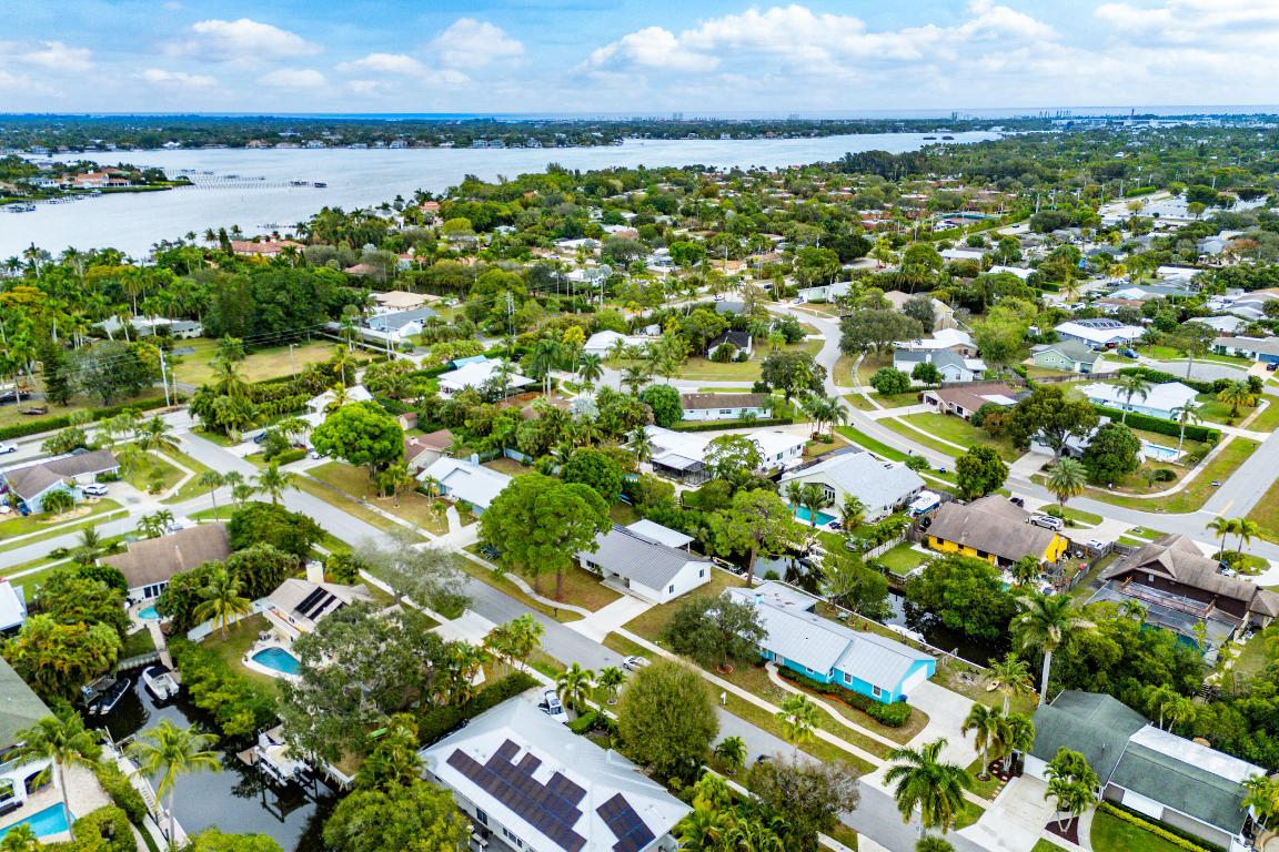 FERNWOOD CREEK - Residential