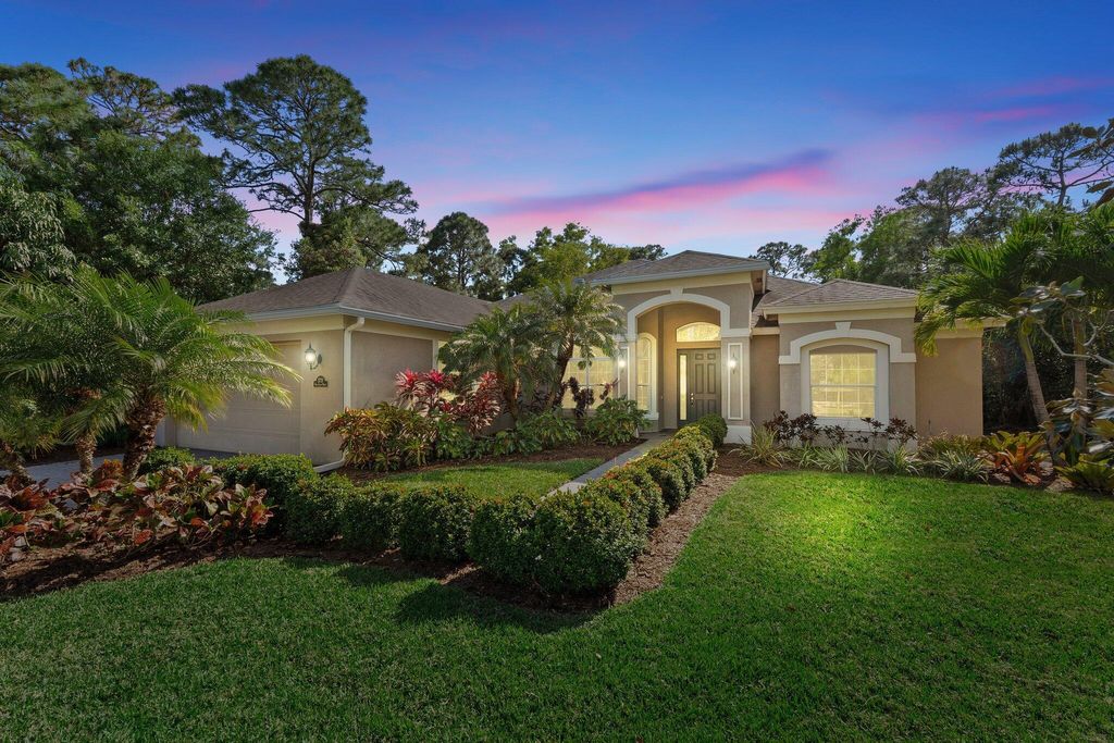 Photo of 2721 Oak Alley, Fort Pierce, FL 34981 (MLS # R11082026)