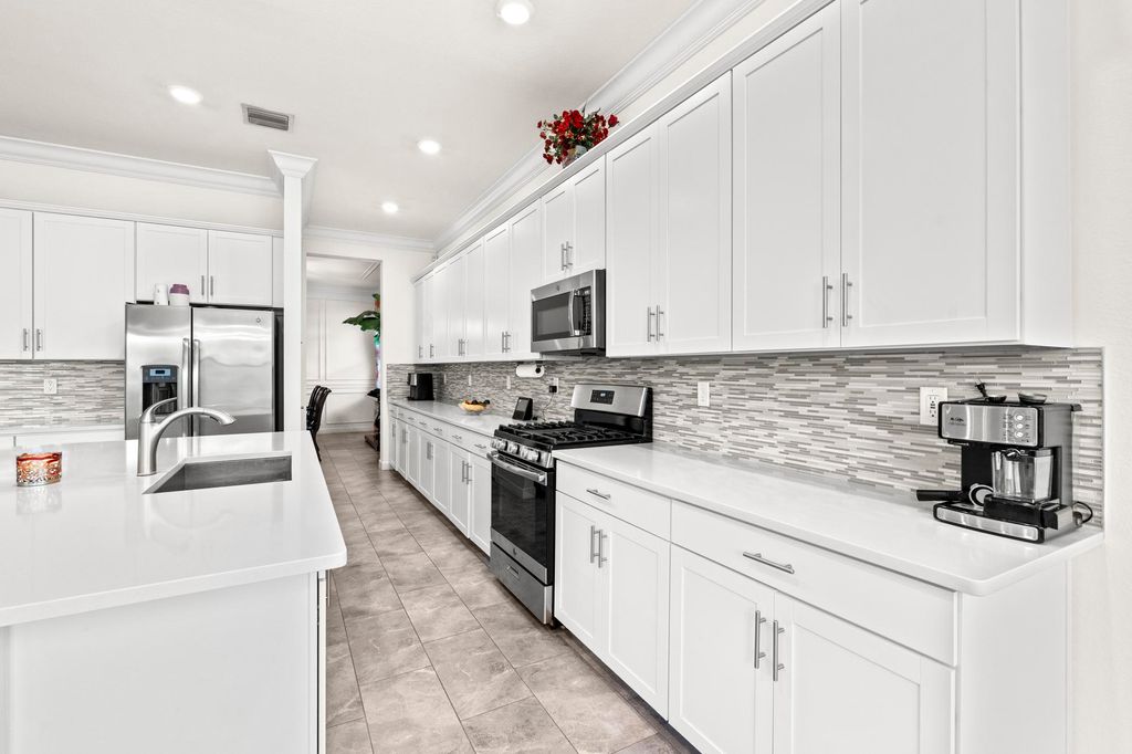 Photo of 1025 Sterling Pine Place, Loxahatchee, FL 33470 (MLS # B26012096)