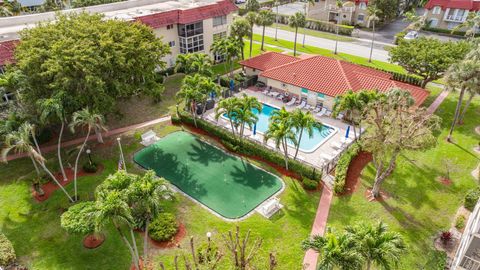 A home in Deerfield Beach