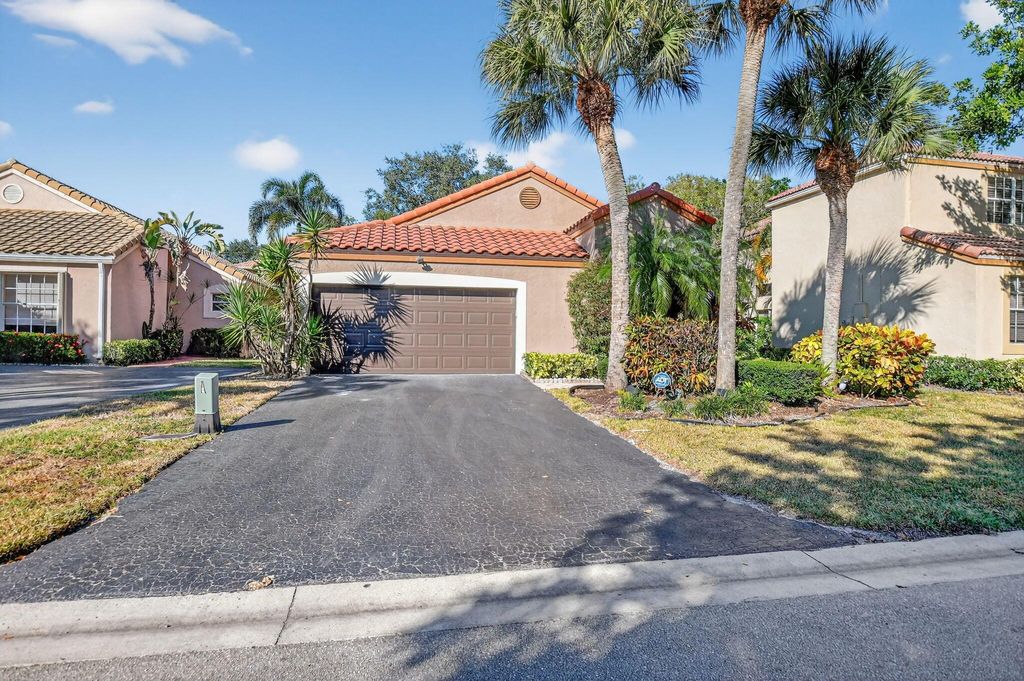 Photo of 6185 NW 77 Place, Parkland, FL 33067 (MLS # R11142844)