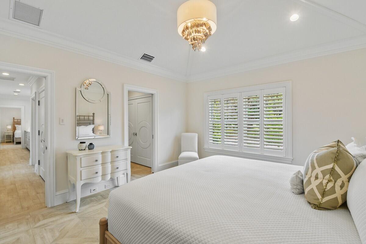 LOBLOLLY PINES - Residential