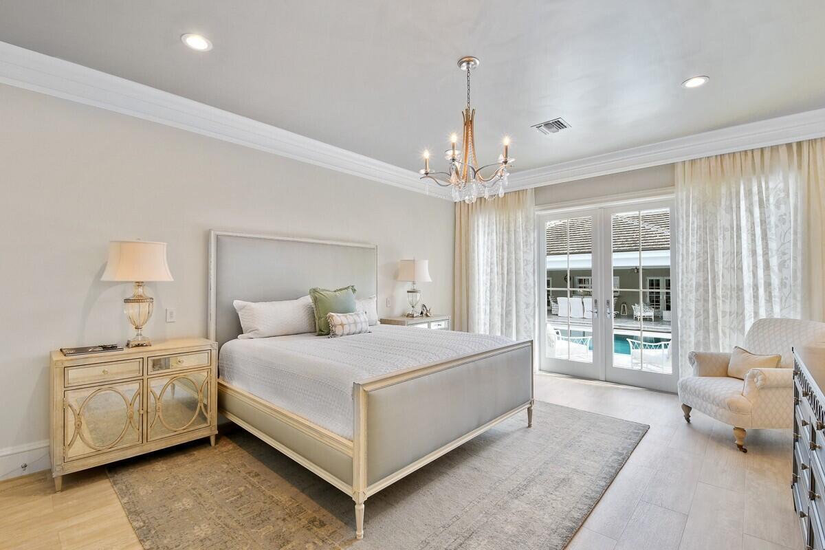 LOBLOLLY PINES - Residential