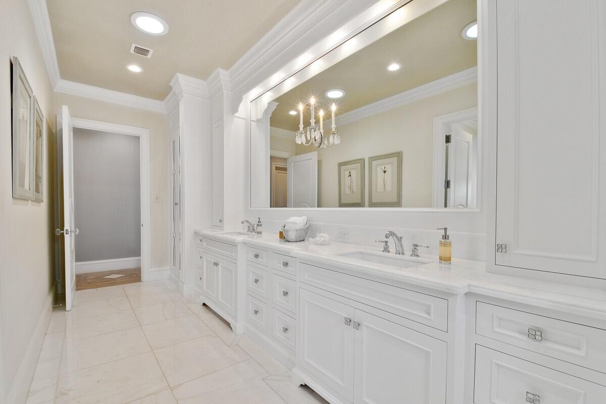 LOBLOLLY PINES - Residential