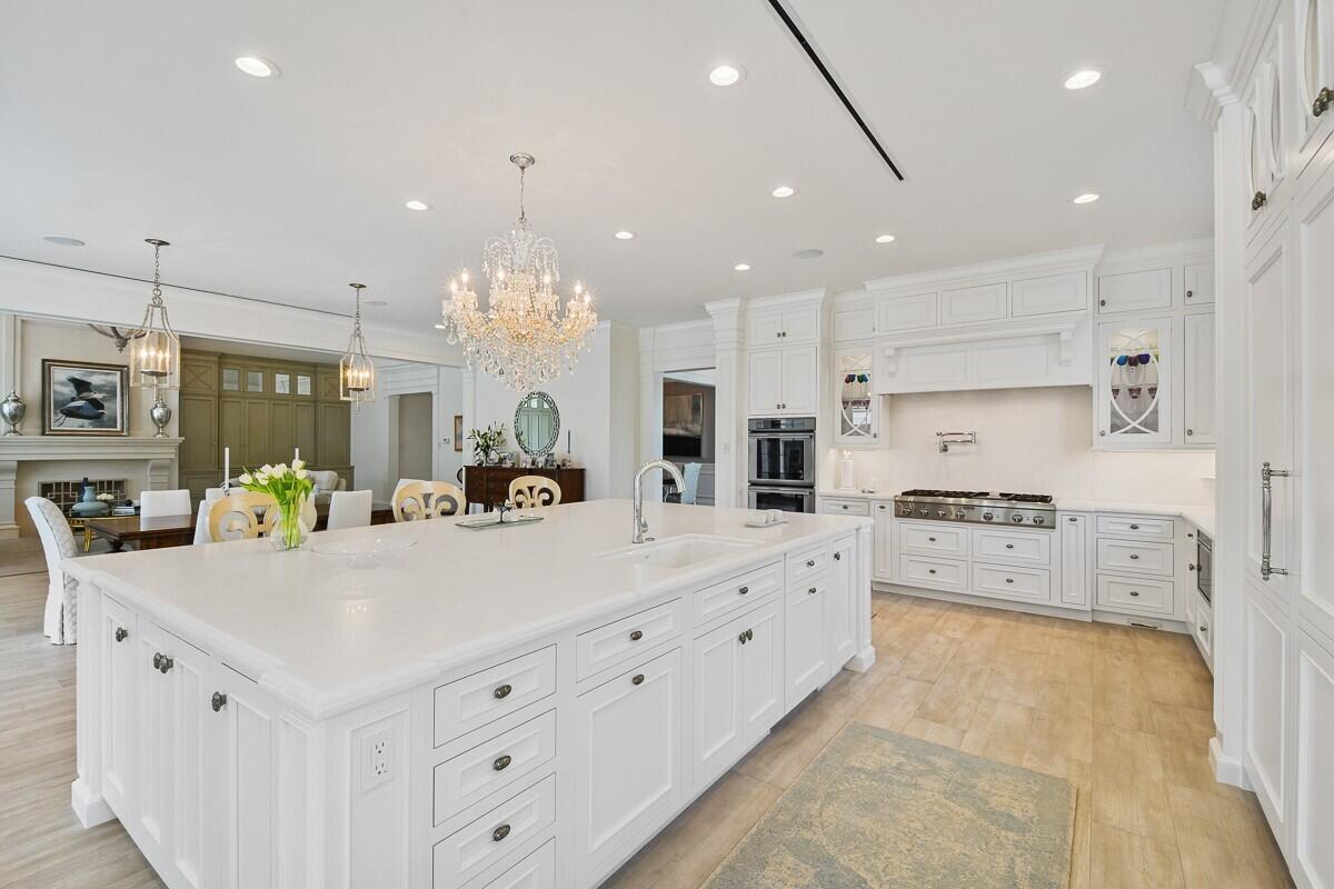 LOBLOLLY PINES - Residential