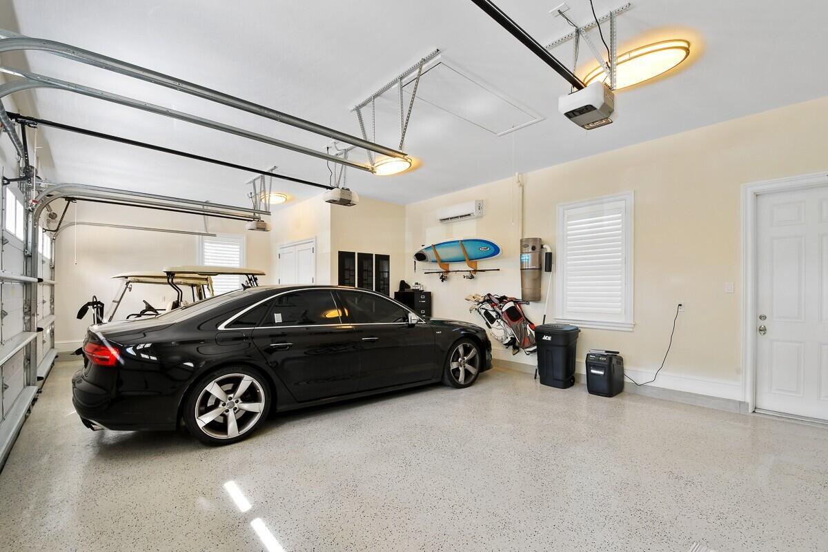 LOBLOLLY PINES - Residential