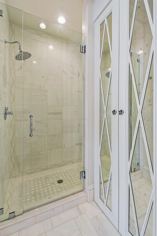 LOBLOLLY PINES - Residential