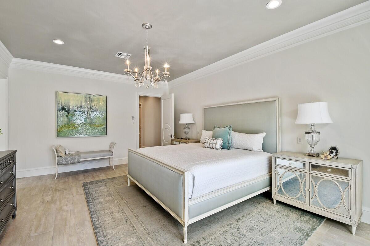 LOBLOLLY PINES - Residential