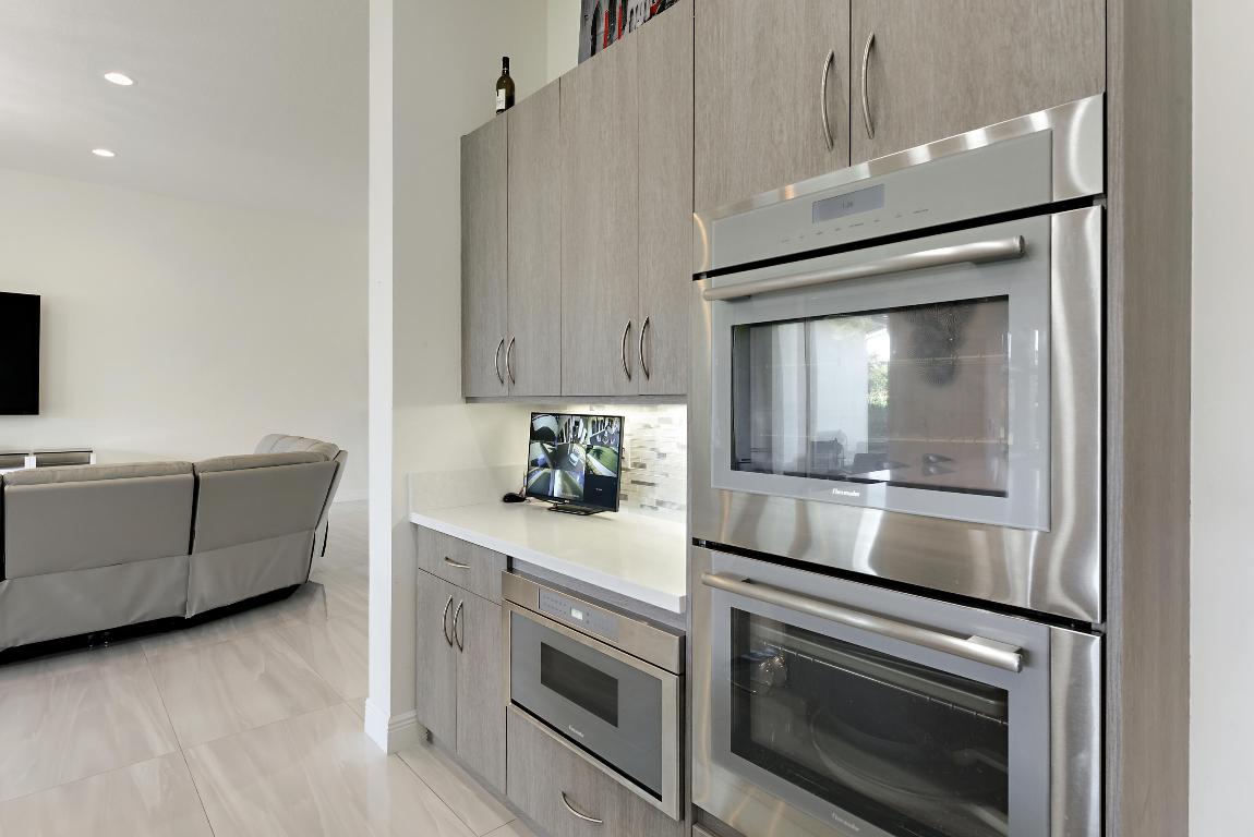 OSPREY ESTATES - Residential