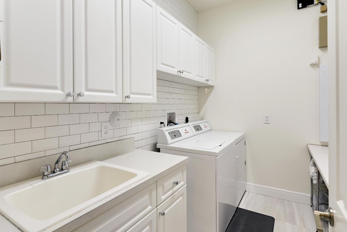 OSPREY ESTATES - Residential