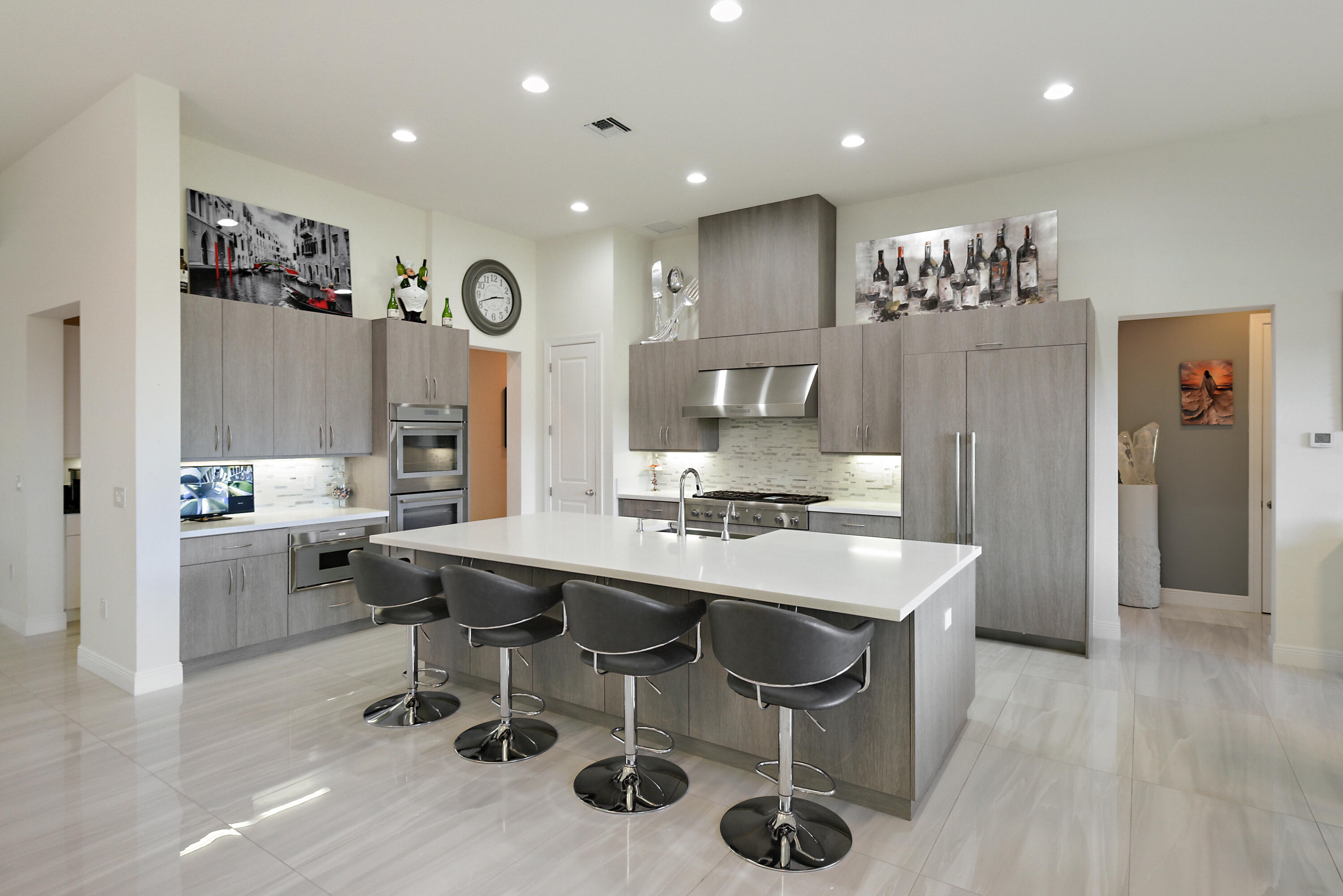 OSPREY ESTATES - Residential