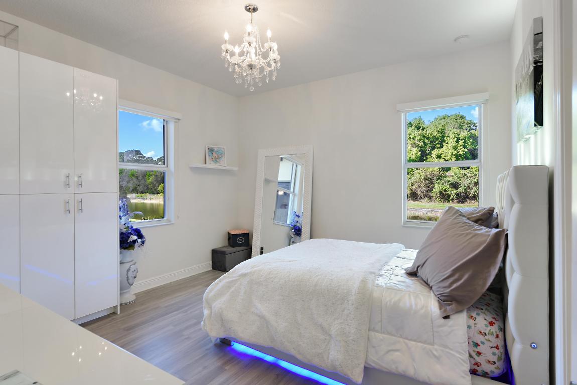 OSPREY ESTATES - Residential