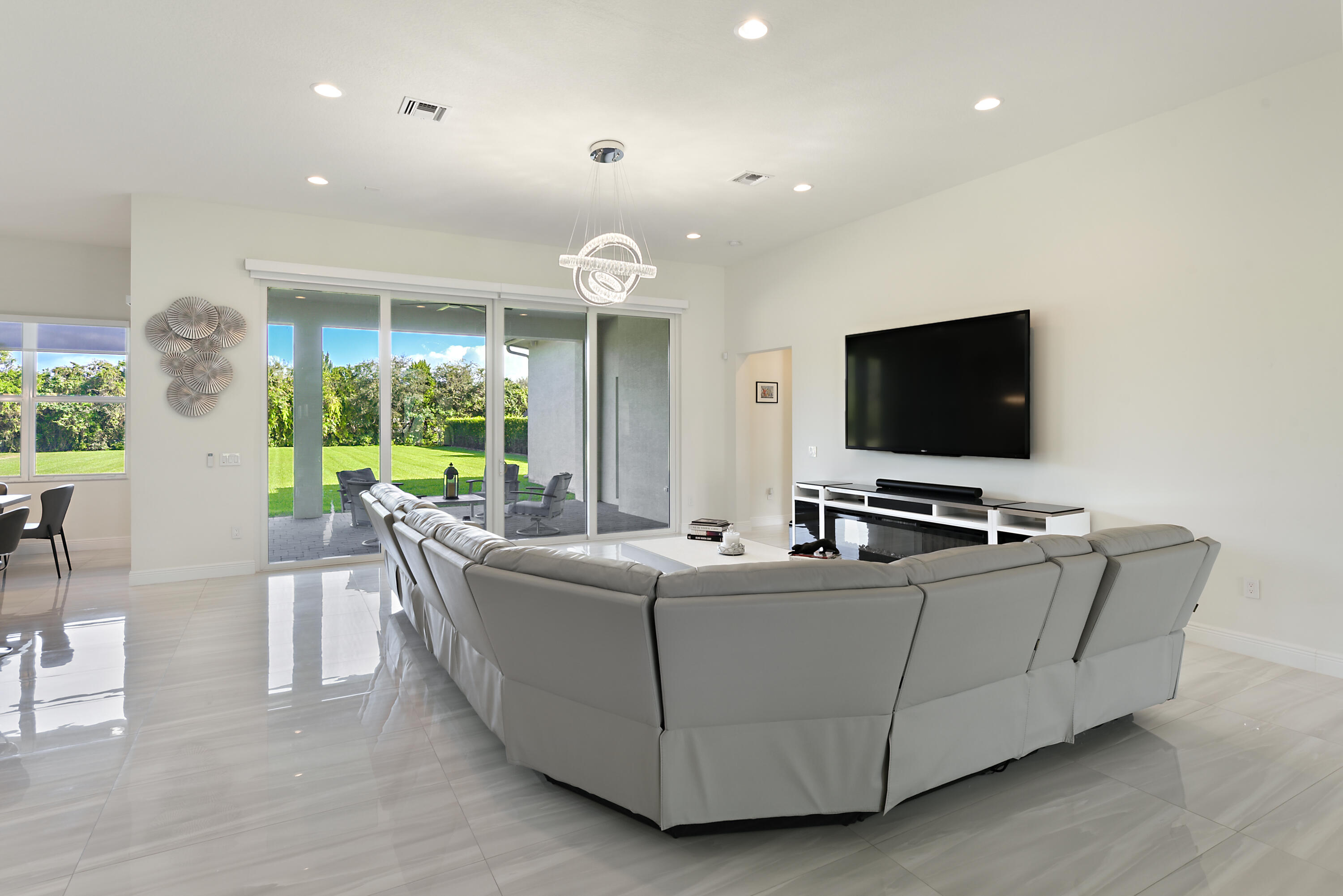 OSPREY ESTATES - Residential