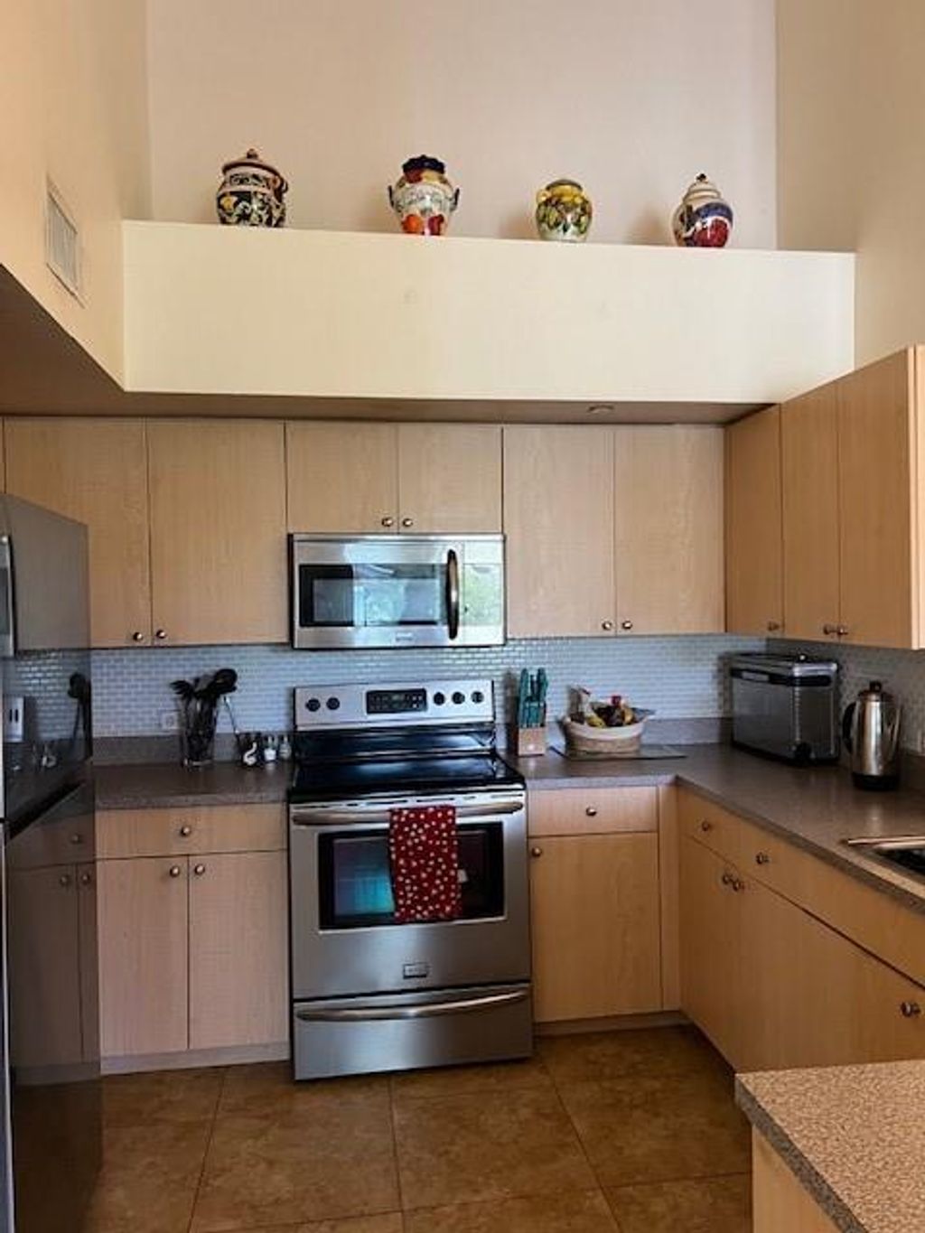 Photo of 617 Villa Circle #617, Boynton Beach, FL 33435 (MLS # F10469225)