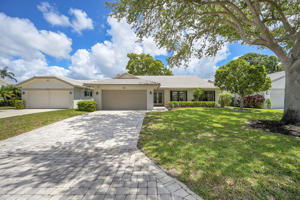 Photo of 6497 Casabella Lane, Boca Raton, FL 33433 (MLS # R11104491)