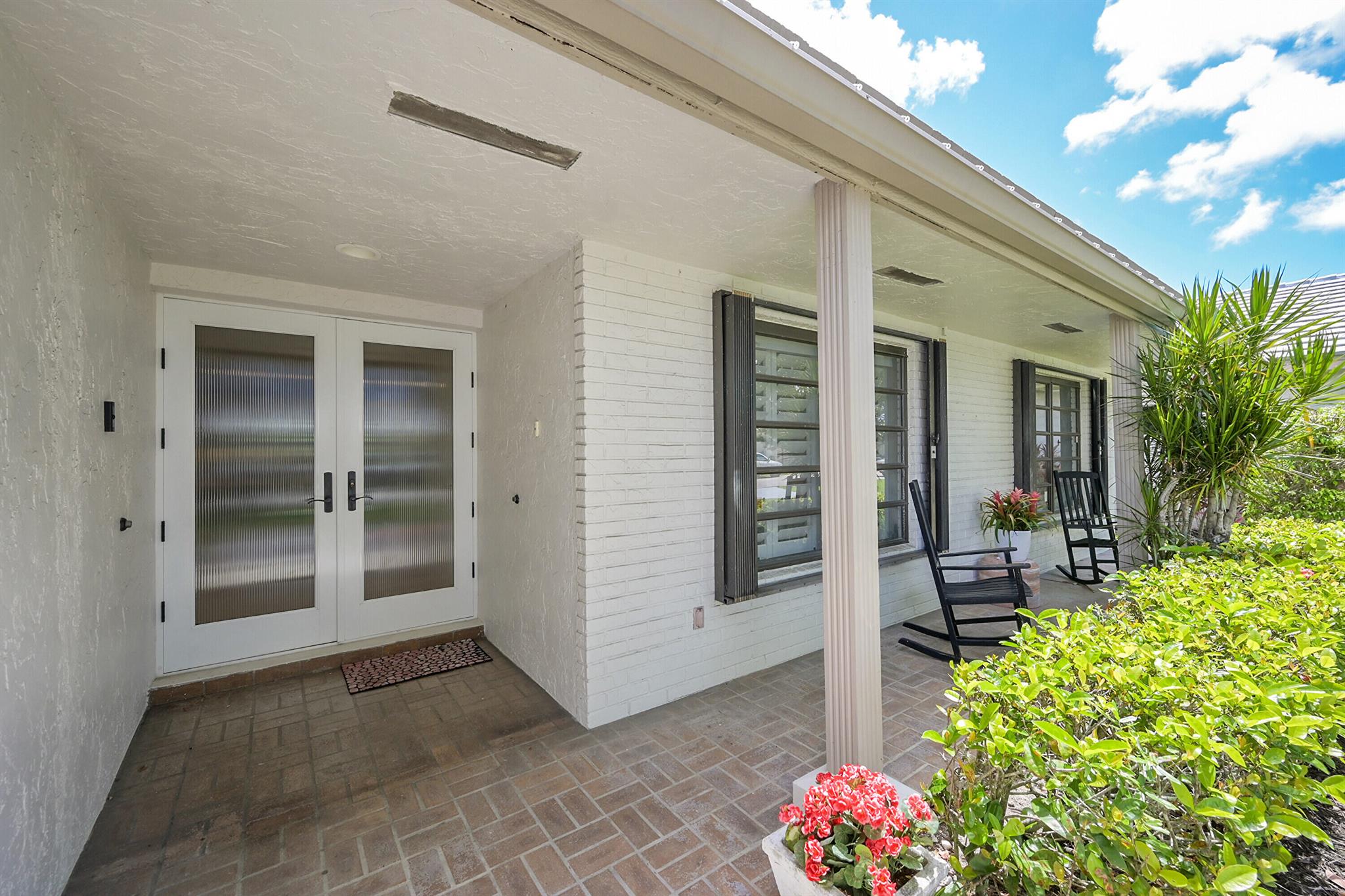 6497 Casabella Lane