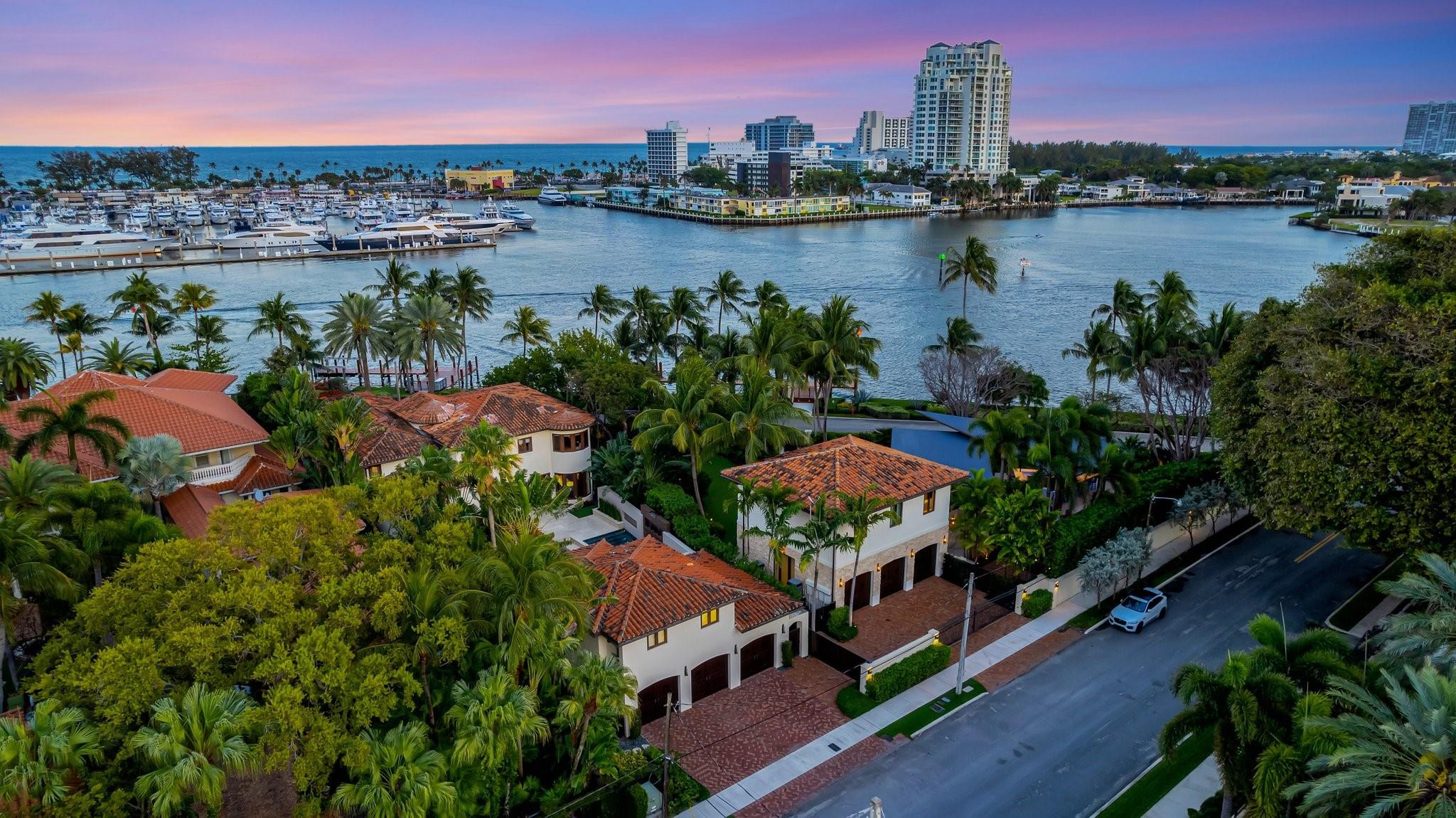 IDLEWYLD 1-19 B - Residential