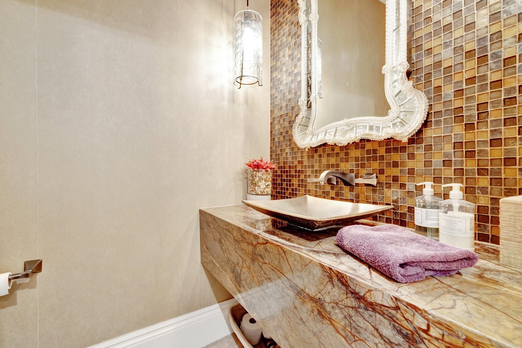 IDLEWYLD 1-19 B - Residential