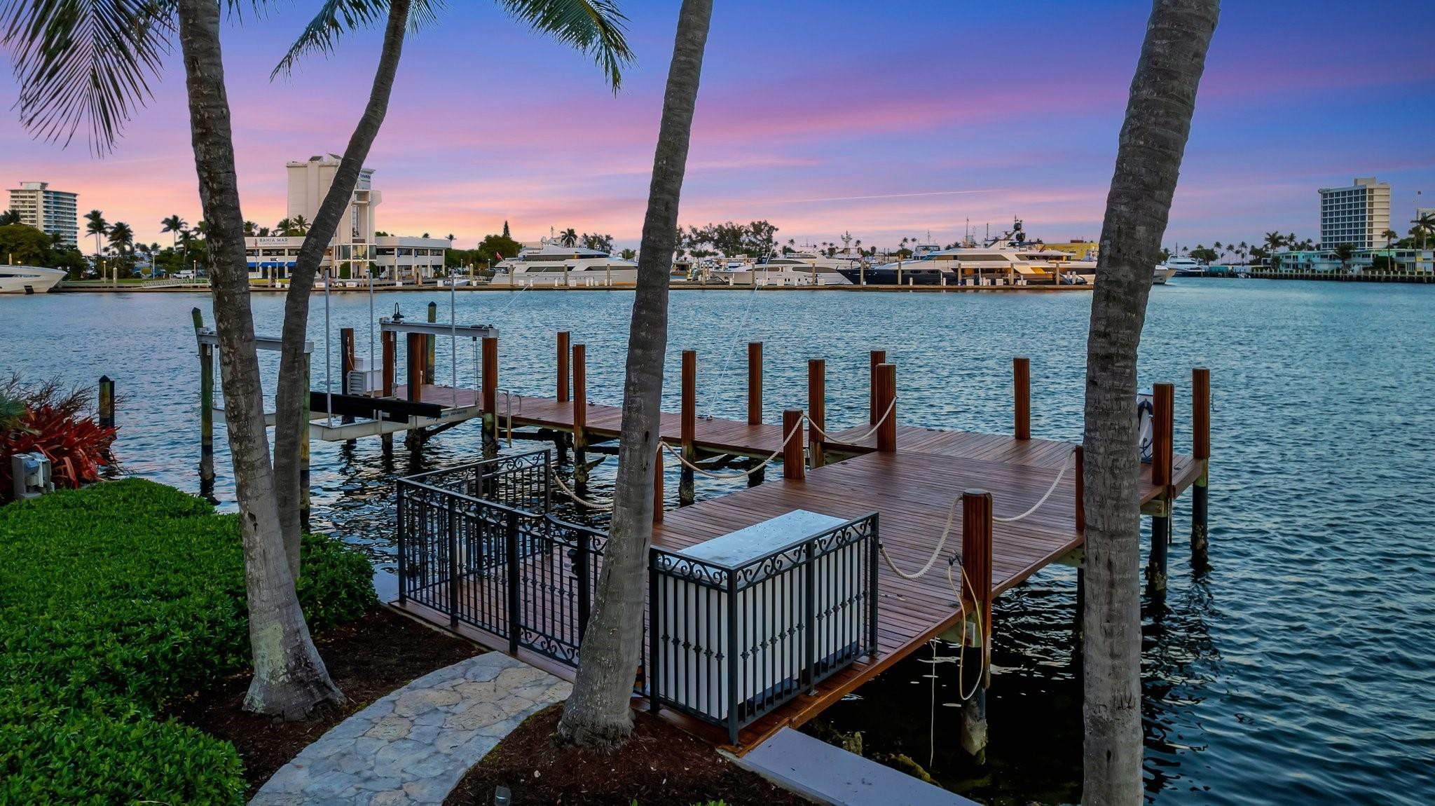 IDLEWYLD 1-19 B - Residential