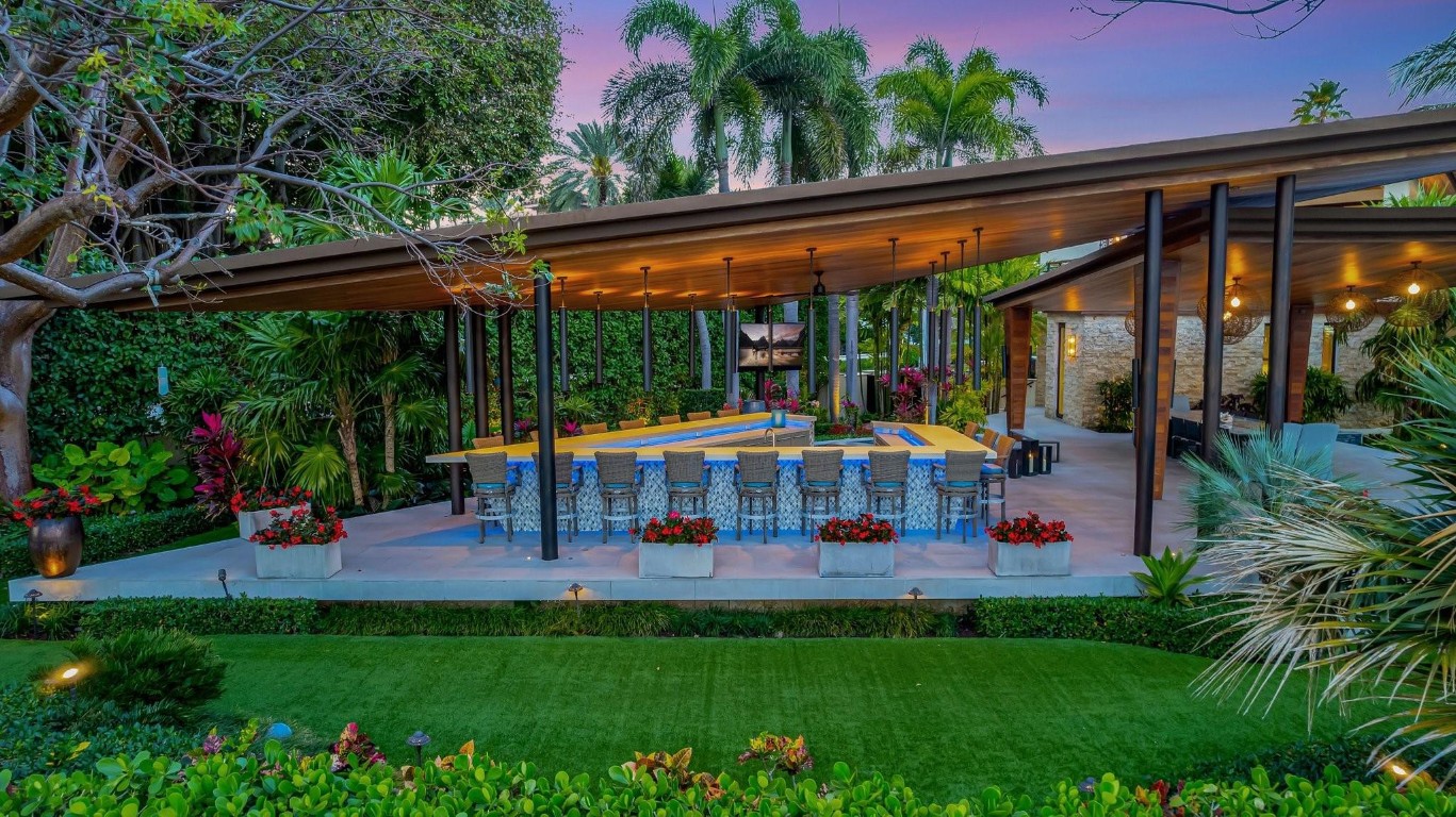 IDLEWYLD 1-19 B - Residential