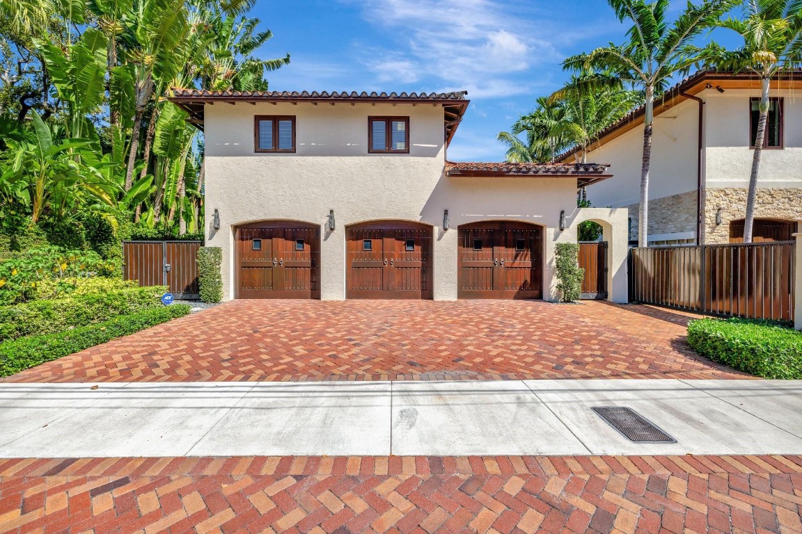 IDLEWYLD 1-19 B - Residential